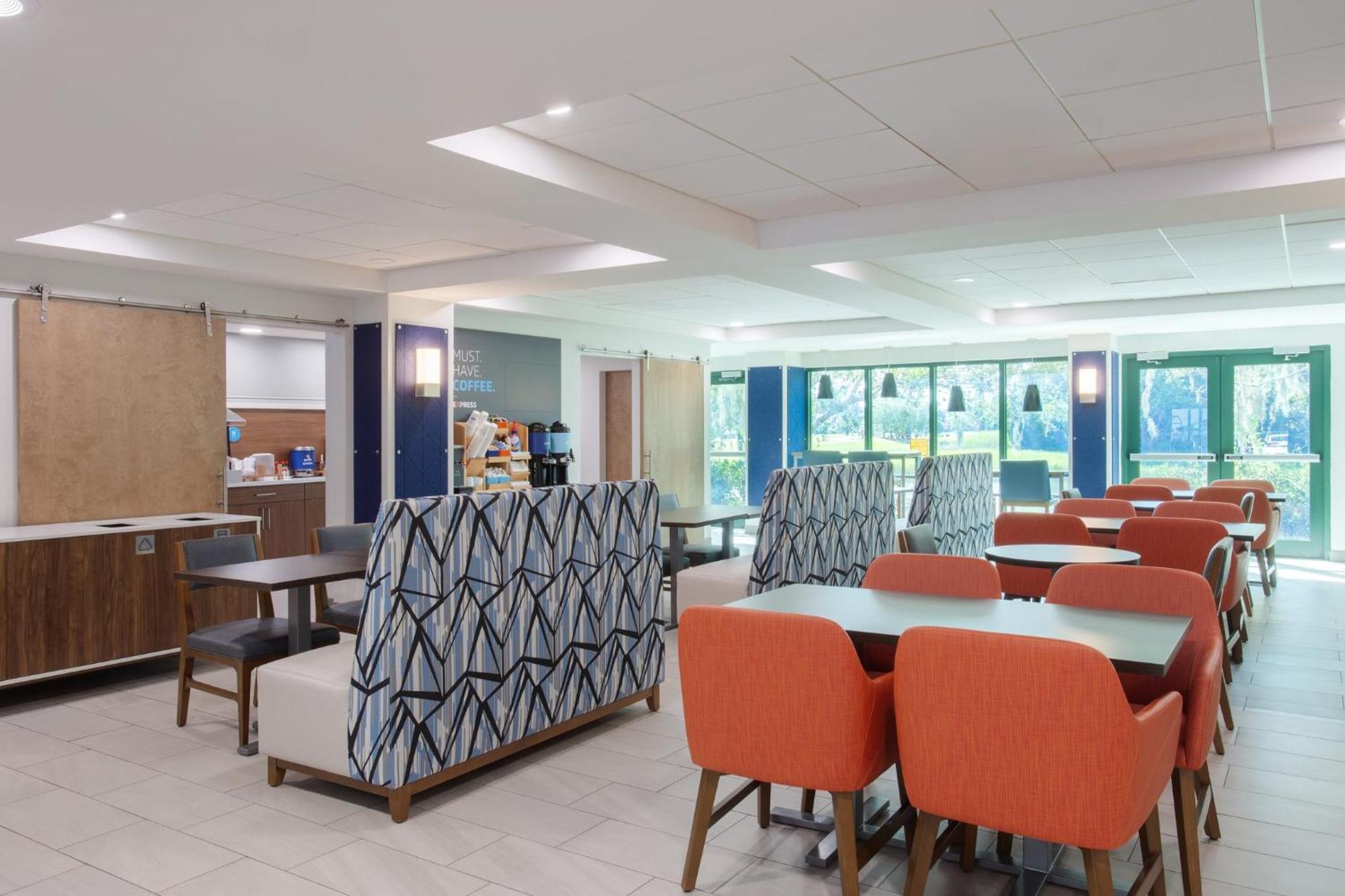 Holiday Inn Express & Suites Bradenton East-Lakewood Ranch By Ihg Exterior foto