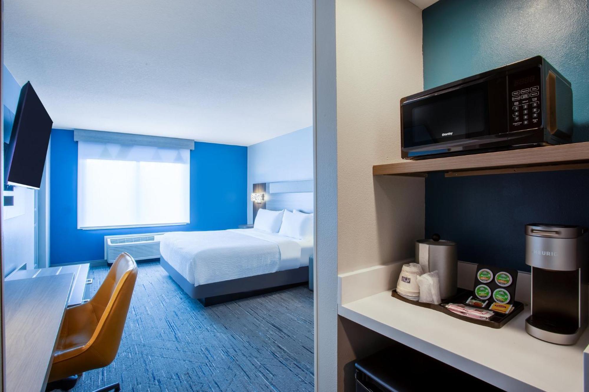 Holiday Inn Express & Suites Bradenton East-Lakewood Ranch By Ihg Exterior foto